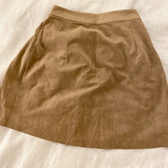 Wilfred Free Tan Suede Skirt - Picture 2 of 3